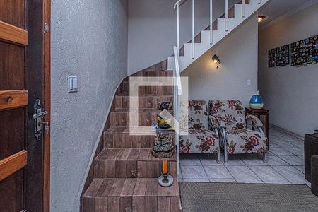 acesso para os pisos_1 de casa à venda com 2 quartos, 142m² em Parque Fongaro, São Paulo