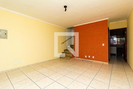 Sala de casa de condomínio para alugar com 3 quartos, 158m² em Vila Lais, São Paulo
