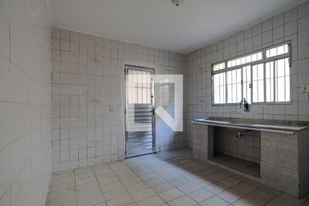 Cozinha de casa para alugar com 2 quartos, 88m² em Jundiapeba, Mogi das Cruzes