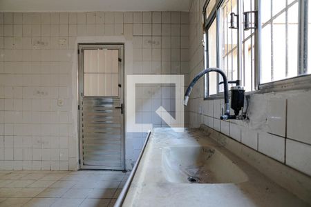 Cozinha de casa para alugar com 2 quartos, 88m² em Jundiapeba, Mogi das Cruzes