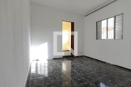Sala de casa para alugar com 3 quartos, 110m² em Jundiapeba, Mogi das Cruzes