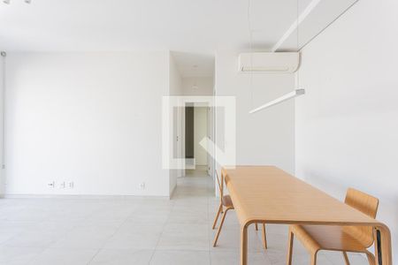 Sala de apartamento para alugar com 2 quartos, 85m² em Pinheiros, São Paulo