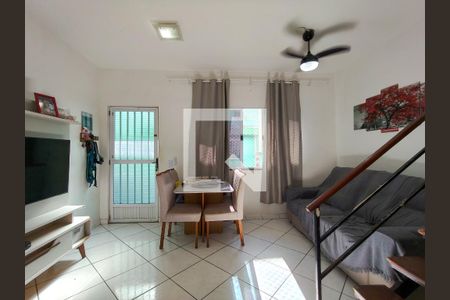 Sala de casa à venda com 2 quartos, 60m² em Engenho Novo, Rio de Janeiro