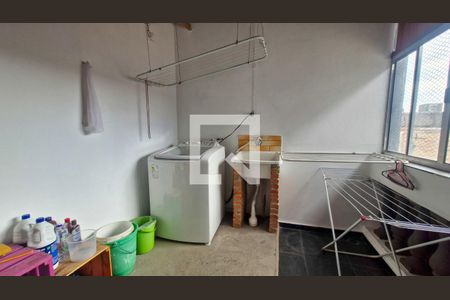 Casa à venda com 4 quartos, 240m² em Parque America, São Paulo