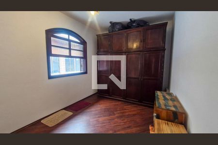 Casa à venda com 4 quartos, 240m² em Parque America, São Paulo