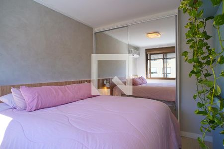 Quarto 1 de apartamento para alugar com 2 quartos, 60m² em Partenon, Porto Alegre