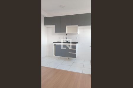 Cozinha de apartamento para alugar com 2 quartos, 40m² em Vila Andrade, São Paulo