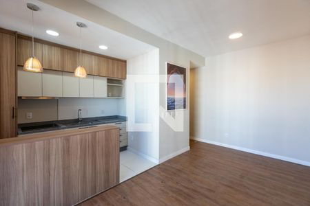 Sala de apartamento para alugar com 2 quartos, 55m² em Taquaral, Campinas