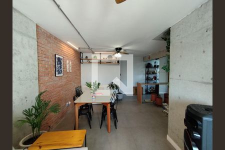 Sala  de apartamento à venda com 2 quartos, 63m² em Vila Gumercindo, São Paulo
