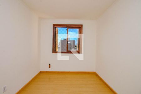 Quarto 2 de apartamento para alugar com 3 quartos, 74m² em Sarandi, Porto Alegre