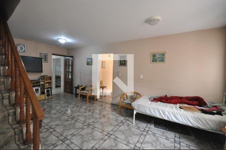 Sala de casa à venda com 2 quartos, 120m² em Conjunto Habitacional Jova Rural, São Paulo
