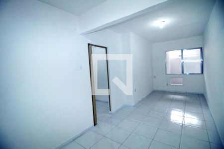 Quarto de casa à venda com 1 quarto, 75m² em Rocha Miranda, Rio de Janeiro