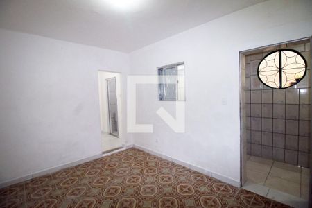 Casa à venda com 1 quarto, 75m² em Rocha Miranda, Rio de Janeiro