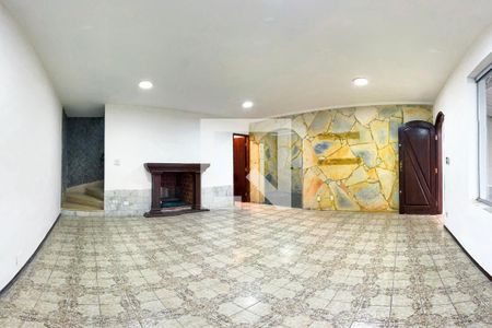 Casa à venda com 3 quartos, 228m² em Jardim Monte Kemel, São Paulo