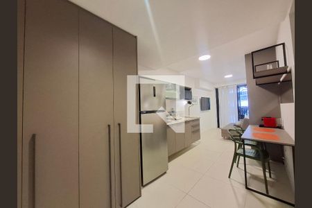 Cozinha de apartamento para alugar com 1 quarto, 33m² em Centro, Rio de Janeiro