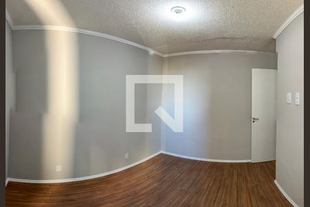 Quarto 2 de apartamento para alugar com 2 quartos, 43m² em Vila Pirajussara, São Paulo