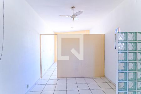 Sala/Cozinha de kitnet/studio para alugar com 1 quarto, 42m² em Piedade, Rio de Janeiro