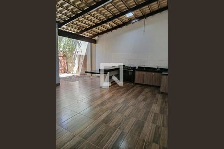 Cozinha de casa de condomínio para alugar com 2 quartos, 170m² em Vila Santos Dumont, Aparecida de Goiânia