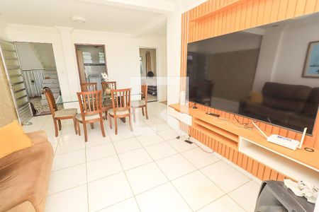 Sala de casa para alugar com 2 quartos, 65m² em Pernambués, Salvador