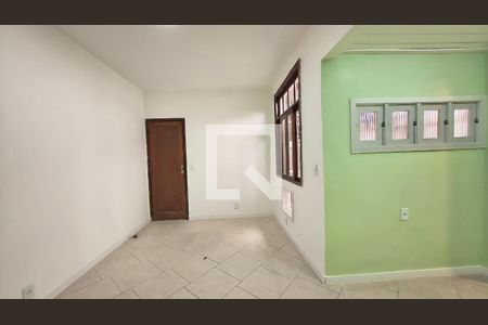 Casa para alugar com 2 quartos, 80m² em Recreio dos Bandeirantes, Rio de Janeiro