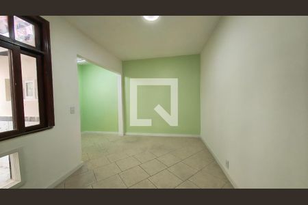 Casa para alugar com 2 quartos, 80m² em Recreio dos Bandeirantes, Rio de Janeiro