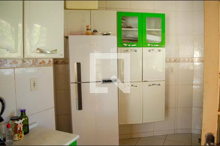 Cozinha de casa à venda com 5 quartos, 220m² em Feliz, Goiânia