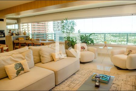 Apartamento à venda com 3 quartos, 163m² em Park Lozandes, Goiânia