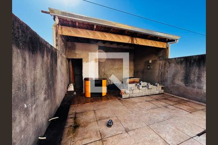 Fundos de casa à venda com 6 quartos, 315m² em Vila Sao Silvestre, Barueri