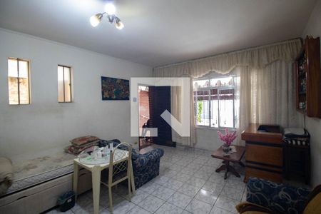 Sala  de casa à venda com 4 quartos, 210m² em Vila Mazzei, São Paulo