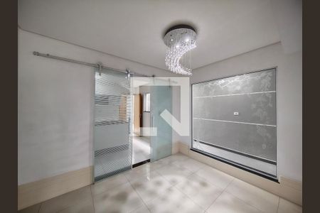 Sala de casa à venda com 4 quartos, 177m² em Vila Santa Terezinha (zona Norte), São Paulo
