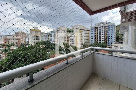 Sala de apartamento à venda com 3 quartos, 115m² em Santa Rosa, Niterói