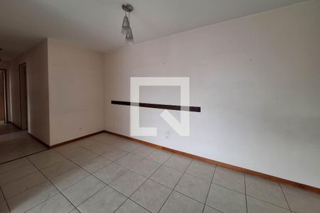 Sala de apartamento à venda com 3 quartos, 115m² em Santa Rosa, Niterói