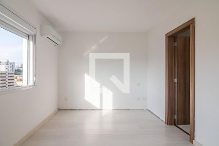 Quarto 1 de apartamento para alugar com 2 quartos, 93m² em Rio Branco, Porto Alegre