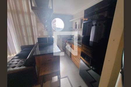 Cozinha de kitnet/studio para alugar com 1 quarto, 55m² em A Industrial, Barueri
