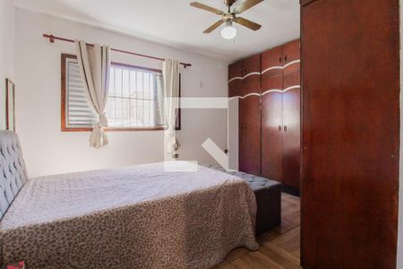 Quarto 1 de casa para alugar com 2 quartos, 57m² em Vila Magini, Mauá