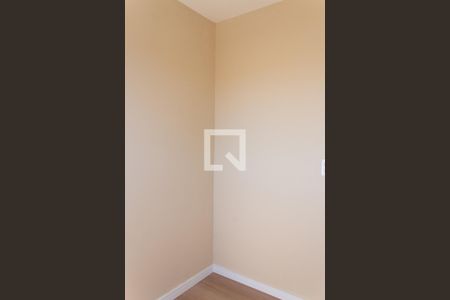 Quarto 1 de apartamento para alugar com 2 quartos, 40m² em Jardim Aeroporto, São Paulo
