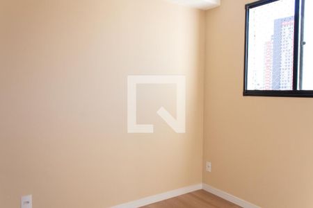 Quarto 2 de apartamento para alugar com 2 quartos, 40m² em Jardim Aeroporto, São Paulo