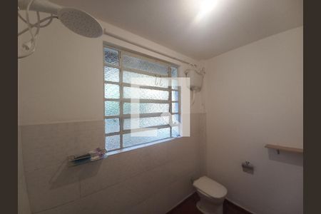 Banheiro de casa para alugar com 1 quarto, 67m² em Campos Elíseos, São Paulo