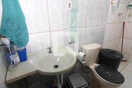 Banheiro social de casa à venda com 5 quartos, 198m² em Ermelino Matarazzo, São Paulo