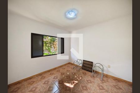 Quarto 1 de casa à venda com 3 quartos, 350m² em Carandiru, São Paulo