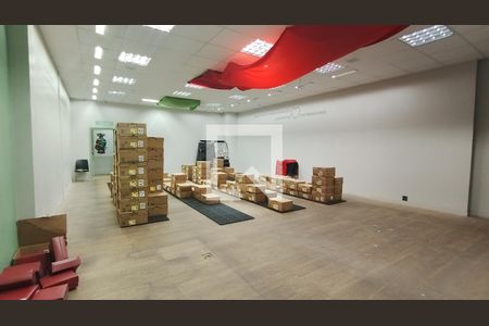 Casa para alugar com 1 quarto, 554m² em Centro, Suzano
