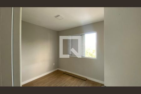 Quarto de apartamento à venda com 2 quartos, 42m² em Jardim Garcia, Campinas