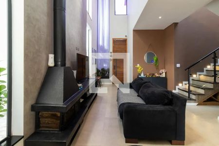Sala de casa de condomínio para alugar com 4 quartos, 267m² em Jardim Pioneira, Cotia