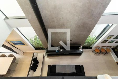 Sala de casa de condomínio para alugar com 4 quartos, 267m² em Jardim Pioneira, Cotia