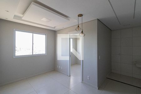 Sala/Cozinha/Área de Serviço  de apartamento para alugar com 2 quartos, 34m² em Vila Norma, São Paulo