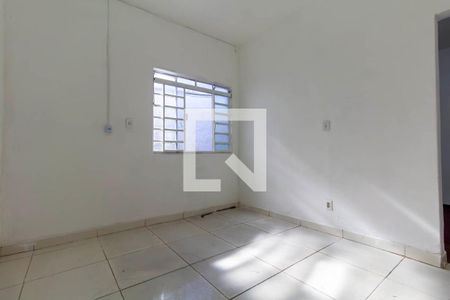 Casa para alugar com 2 quartos, 43m² em Vila Nhocuné, São Paulo