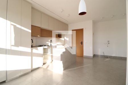 Sala de apartamento para alugar com 1 quarto, 62m² em Morada da Colina, Uberlândia