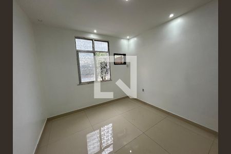 Quarto 1 de casa para alugar com 2 quartos, 100m² em Quintino Bocaiúva, Rio de Janeiro