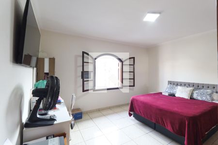 Casa à venda com 4 quartos, 258m² em Jardim Leonor Mendes de Barros, São Paulo