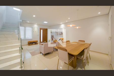 Sala de casa à venda com 4 quartos, 250m² em Vila Sao Francisco, São Paulo
